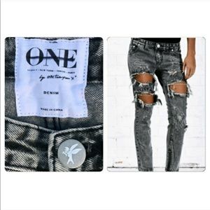 NEW RARE ONE TEA SPOON TRASHED FREEBIRD